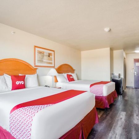 Oyo Townhouse Wichita Falls West Екстериор снимка