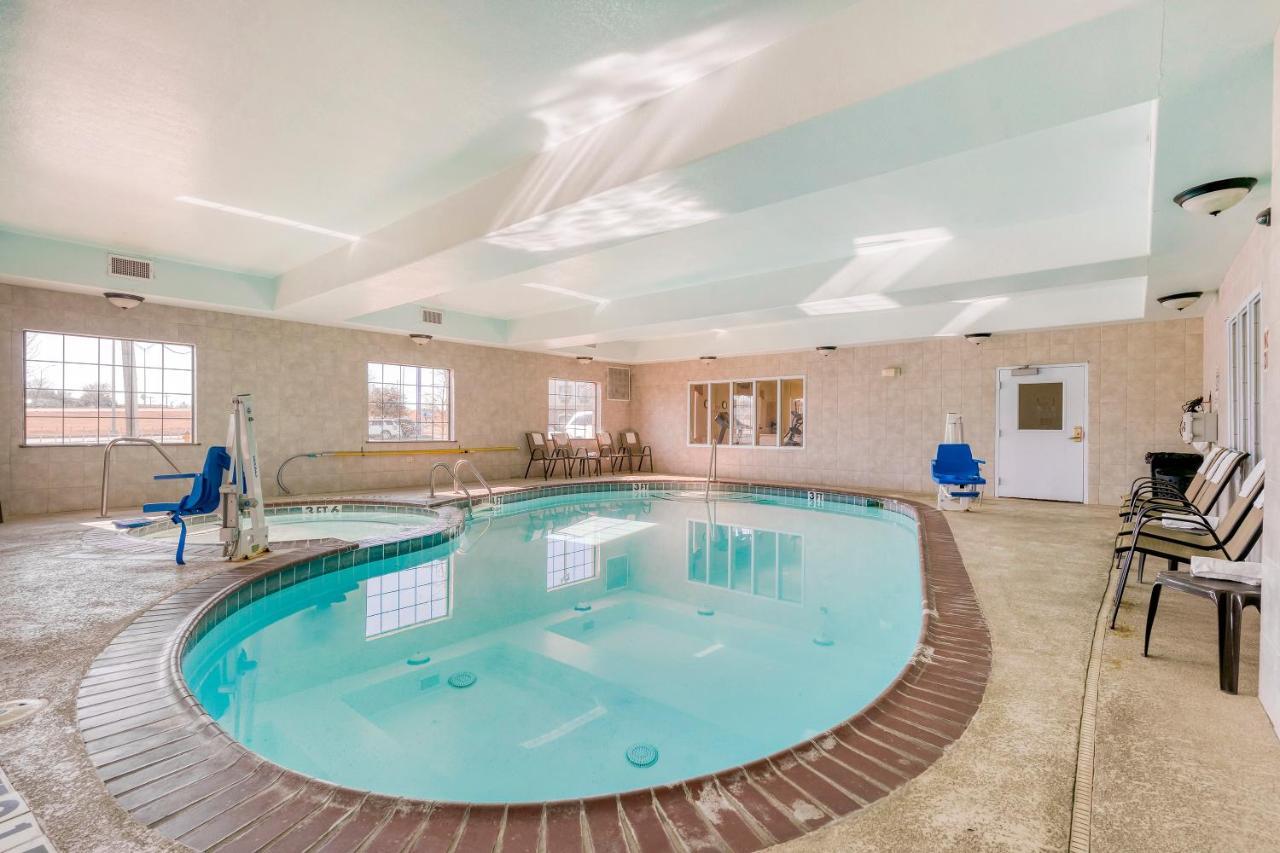 Oyo Townhouse Wichita Falls West Екстериор снимка